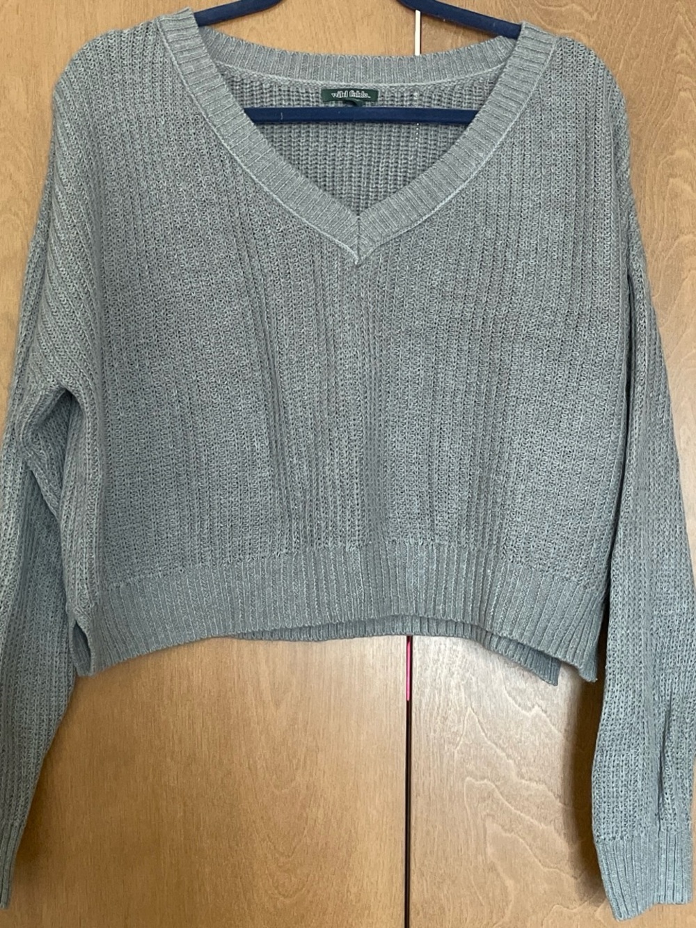Cropped V-Neck Women's Sweater in Grey